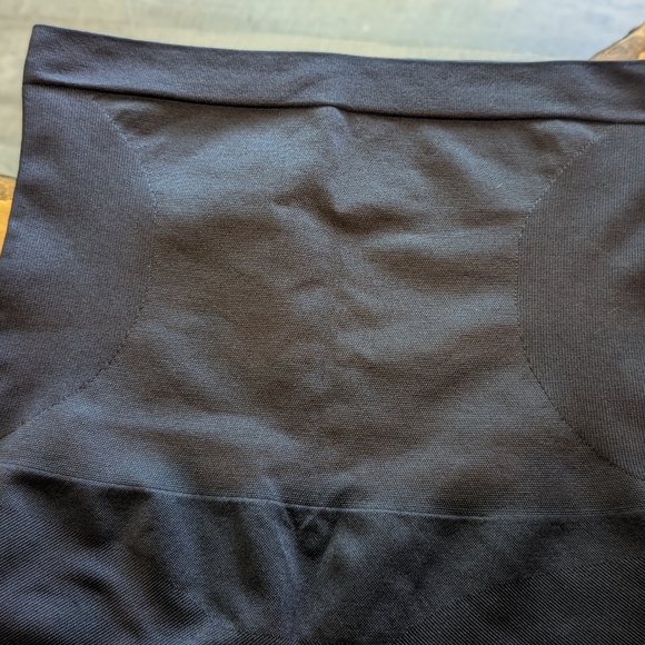 Shapermint High Waisted Snapping leggings - Picture 2 of 7